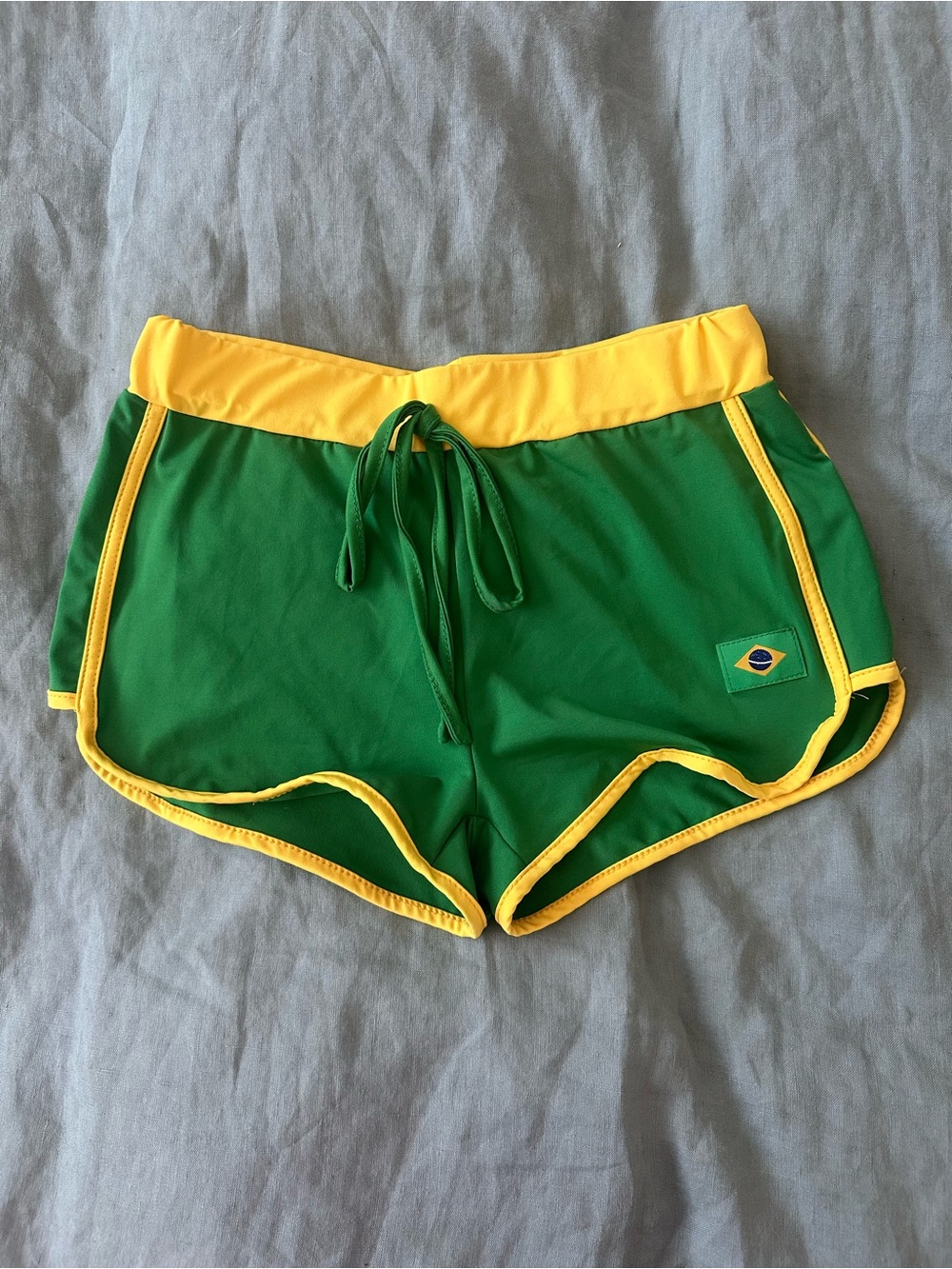 Green & Yellow Brasil flag 🇧🇷 Women's Athletic Shorts